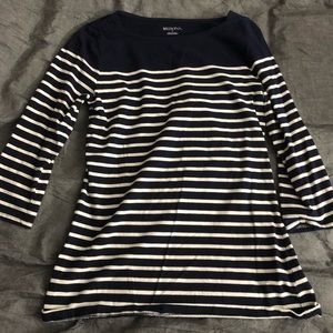 Navy Blue & White Mid-Length Sleeve Shirt